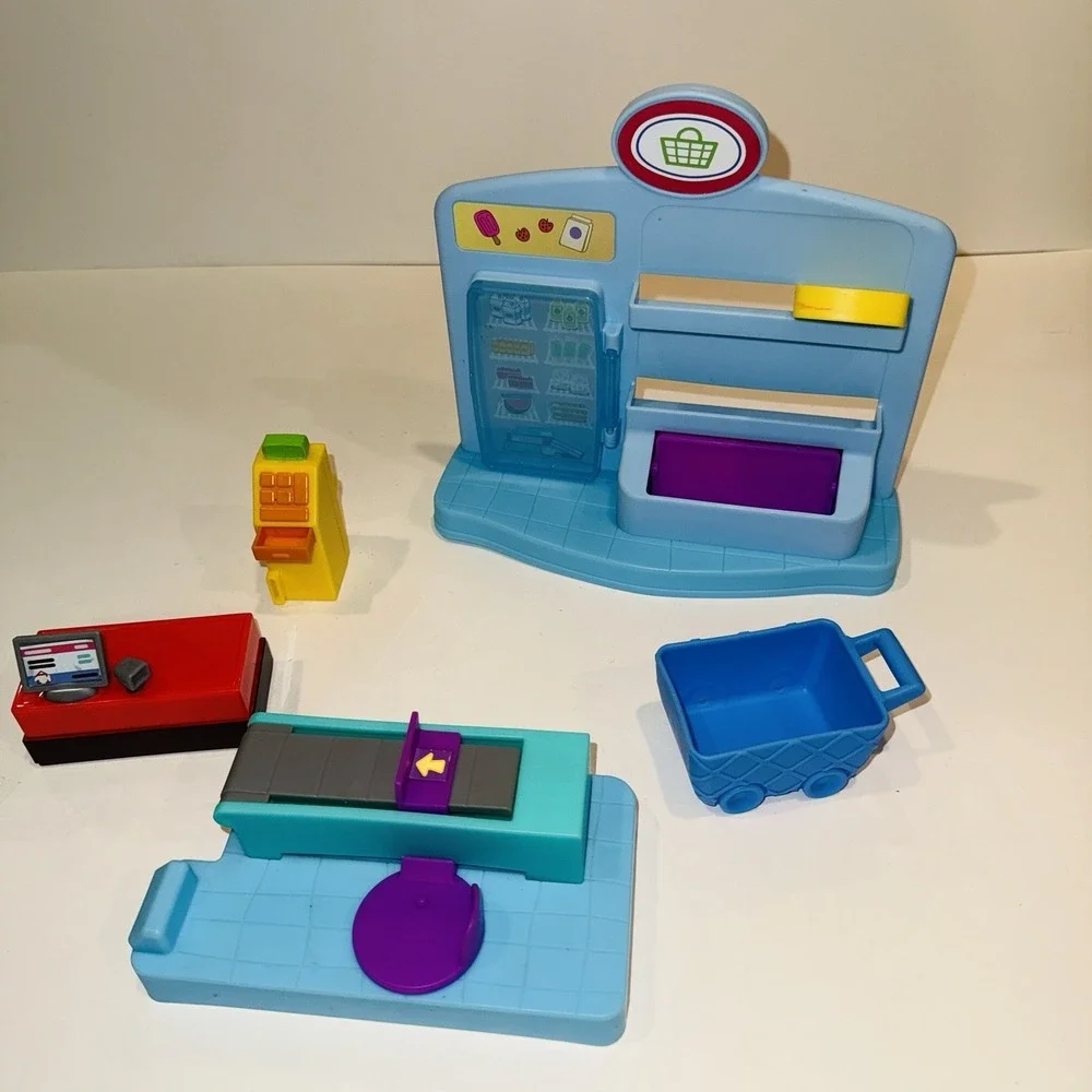 Peppa Pig Grocery Store Supermarket Playset Lot 12 Figures George Mummy Daddy